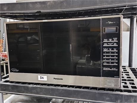 Lot 36 - Panasonic microwave