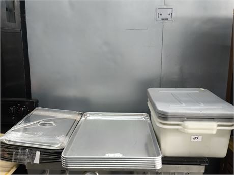Lot 105 - Food Storages and Kitchen Equipment