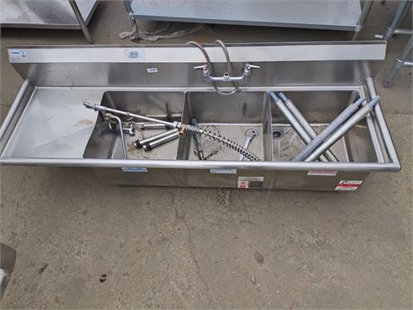 Lot 114 - Omcan Stainless Steel Commercial Kitchen Sink