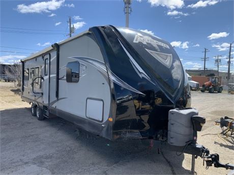 Lot 8365 - 2014 Keystone Aerolite 294RKS