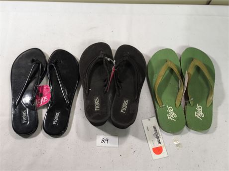 Lot 29 - Flojos Women's Flip-Flop Sandals