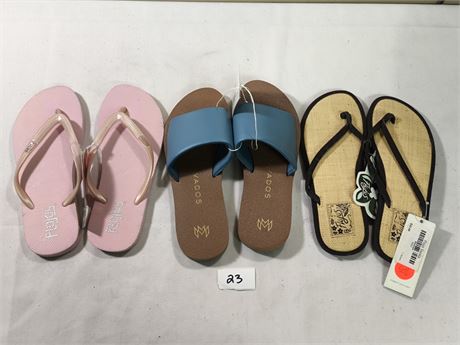 Lot 23 - Women's Flip-Flop Sandals