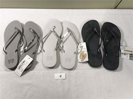 Lot 4 - Women's Flip-Flop Sandals