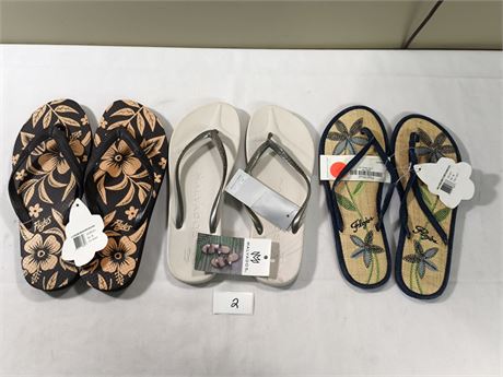 Lot 2 - Women's Flip-Flop Sandals