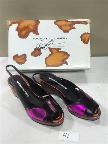 Lot 41 - Women's Wedge Sandals Donald J Pliner Kaliss-1010