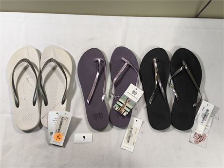 Lot 9 - Malvados Women's Flip-Flop Sandals