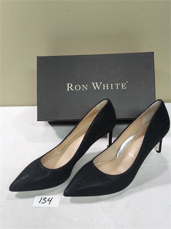 Lot 134 - Women's Pointed-Toe Pumps with Heels Ron White Cindy Galaxy