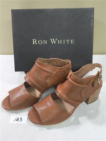 Lot 123 - Women's Leather Slingback Block Heel Sandals Ron White Donatella