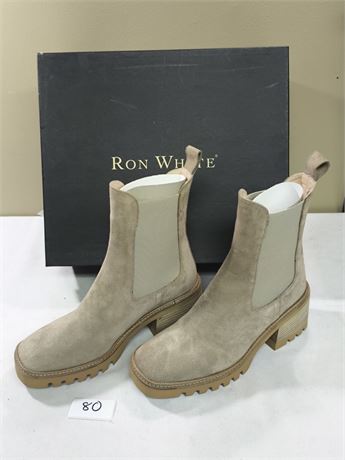 Lot 80 - Women's Suede Boots Ron White Poppie