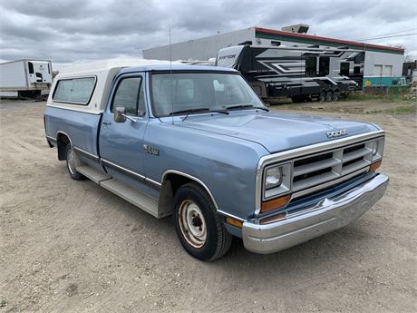 Lot 8386 - 1988 Dodge D100