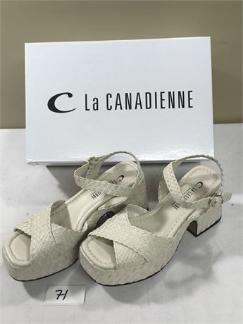 Lot 71 - Women's Suede Heeled Sandals La Canadienne Pico