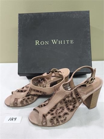Lot 124 - Women's Heeled Leather Sandals Ron White Sabrina