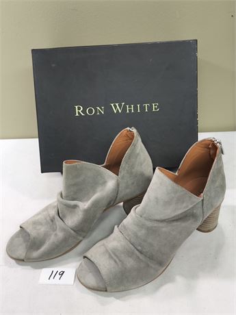 Lot 119 - Women's Suede Peep-Toe Booties Ron White Damaris