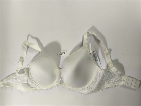 Lot 222 - Simone Perele Caresse 3D Plunge Ivory Bra