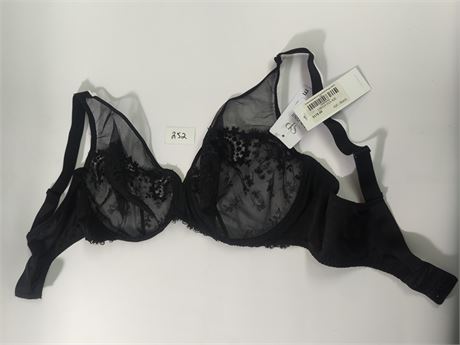 Lot 252- Simone Perele Wish Full Cup Sakura