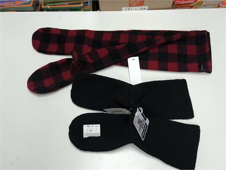Lot 767 - Polar Feet Adult Fleece Socks