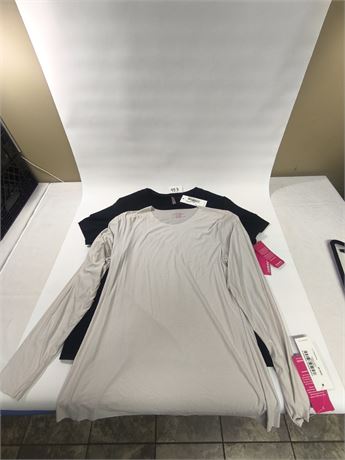 Lot 453 - Commando Butter Long Sleeve Tee