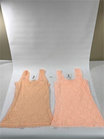 Lot 430 - Hanky Panky Signature Stretch Lace Classic Camisole