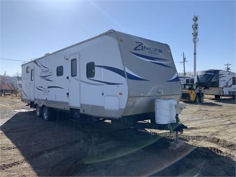 Lot 8354 - 2013 Crossroad Zinger ZT310SB