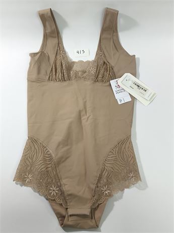 Lot 413 - Simone Perele Bodysuit