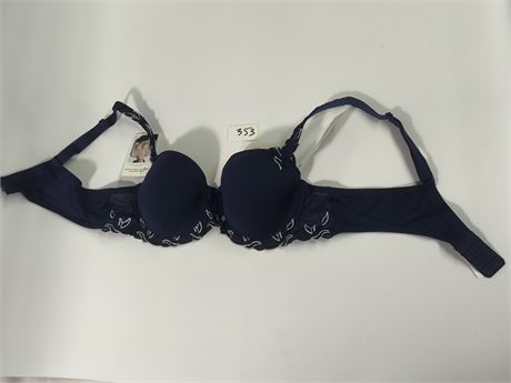Lot 353 - Simone Perele 3D Moulded Bra