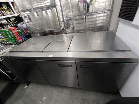Lot 2-6- Manitowoc Prep Table