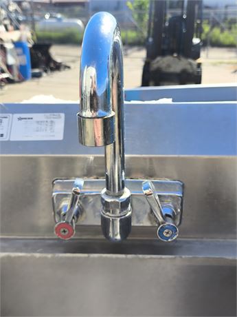 Lot 1-71 - Hand Washing Sink