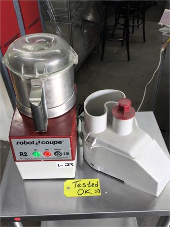 Lot 1-23 - Robot Coupe R2