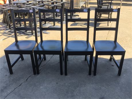 Lot 1-124 - Dinning Height Chair