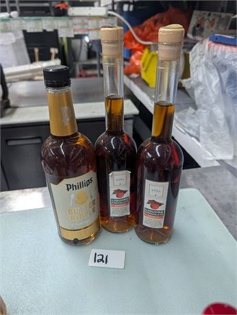 Lot 121 - Phillips Butter Ripple Schnapps, Via Roma Liquore Cioccolato