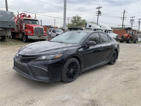 Lot 8367 - 2021 Toyota Camera SE