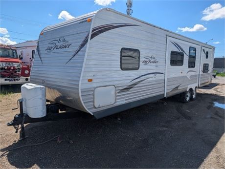 Lot 8412 – 2014 Jayco Jay flight 33BHTS
