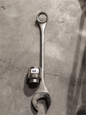 Lot 118 - Proto 3" socket, grey 3" wrench