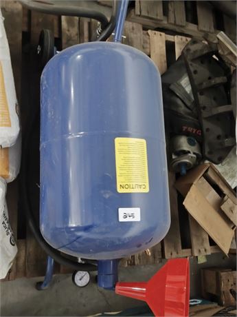 Lot 245 - 20-gallon Portable Abrasive Pressure Blaster Tank
