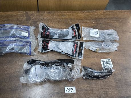 Lot 159 - Assorted safety glasses and goggles