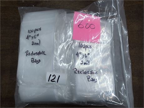 Lot 121 - Plastic Bags