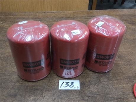 Lot 138 - Baldwin filters BW5074