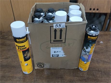 Lot 55 - DE WALT Expanding foam spray