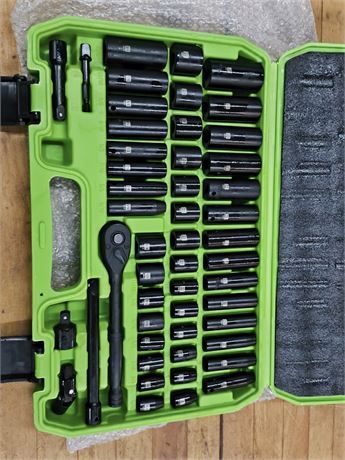 Lot 225 - Pabreak impact socket set