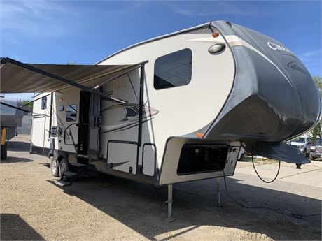Lot 8415 - 2014 Forest River Coachmen Chaparral 279BHS
