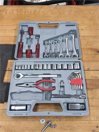 Lot 227 - Top Forge multi tool kit