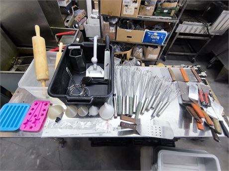 Lot 2-91 - Various Kitchen Utensils
