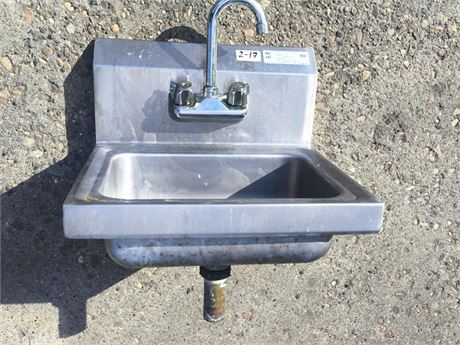 Lot 2-17 - NSF Sink
