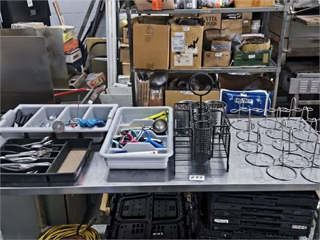 Lot 2-87 - Various Kitchen Utensils