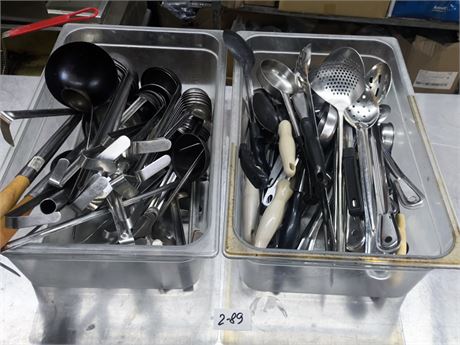 Lot 2-89 - Various Kitchen Utensils
