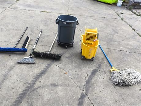 Lot 2-35 - Miscellaneous Cleaning Supplies