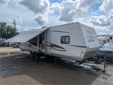 Lot - 8409 -  2011 Forest River Catalina