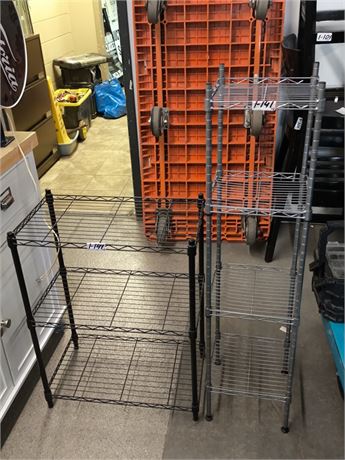 Lot 1-141 - Household's Rack