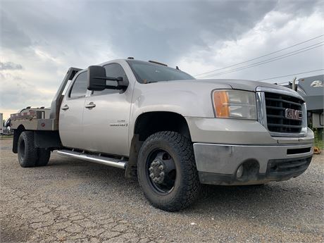 Lot-8435 2008 GMC SIERRA K3500