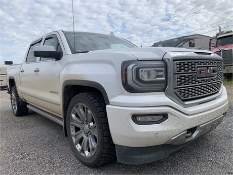 Lot 8438-2018 GMC SIERRA K1500 DENALI